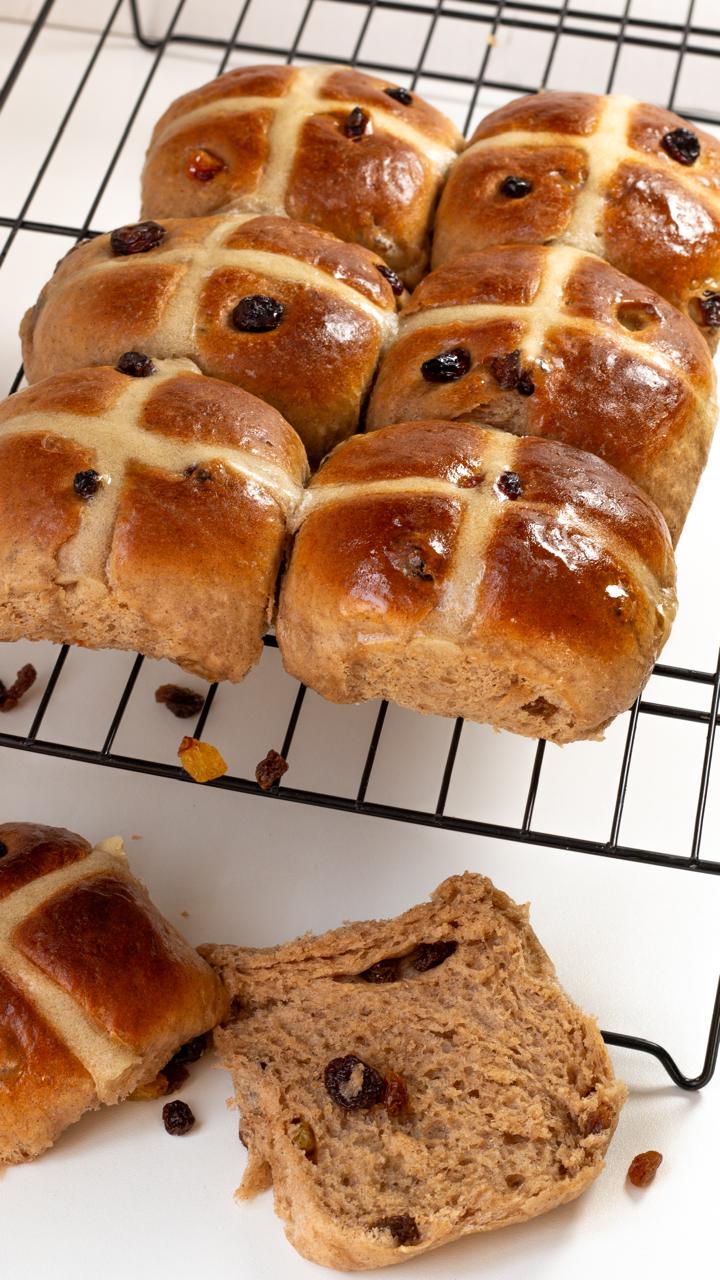 Hot cross buns