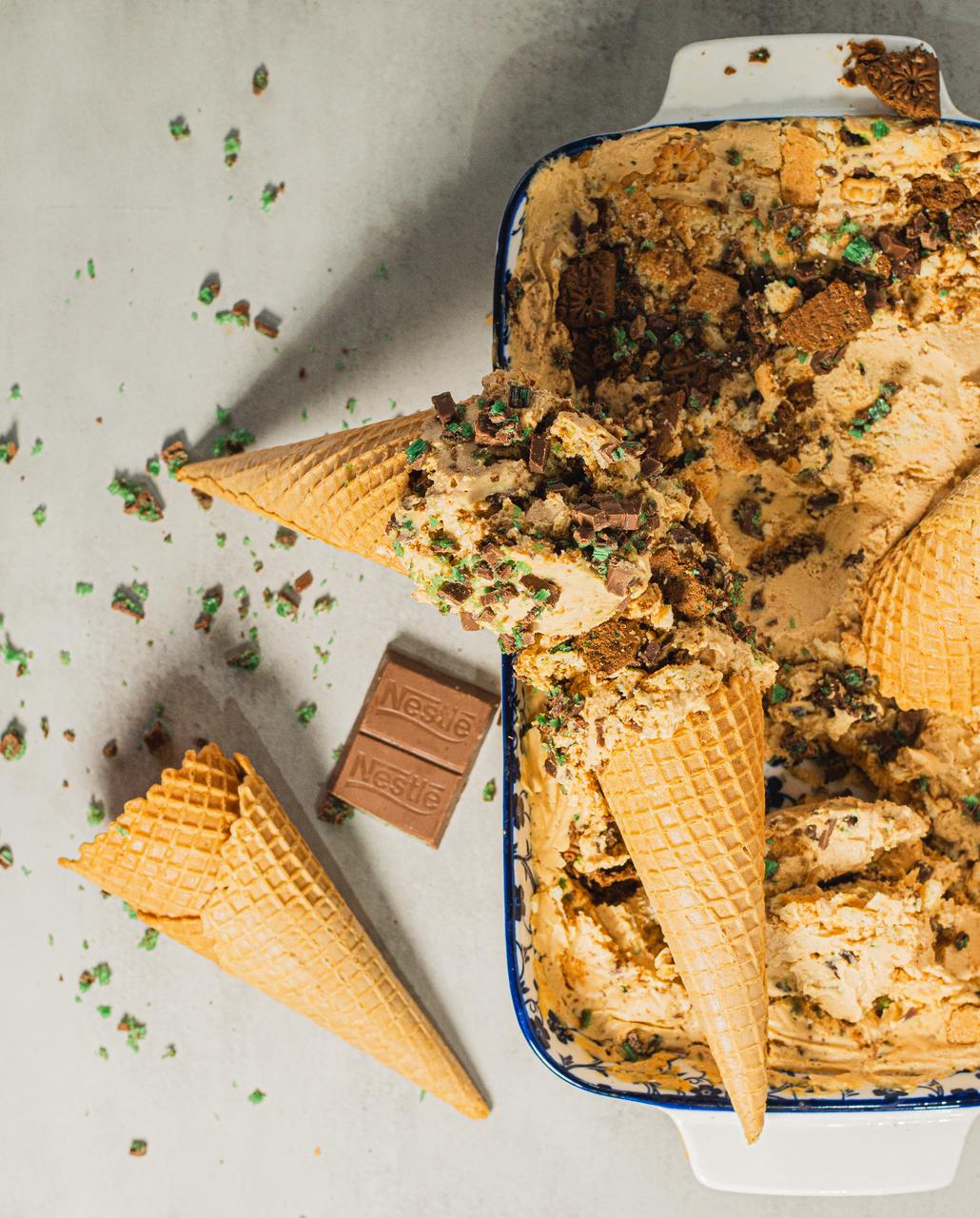 Peppermint crisp tart ice cream